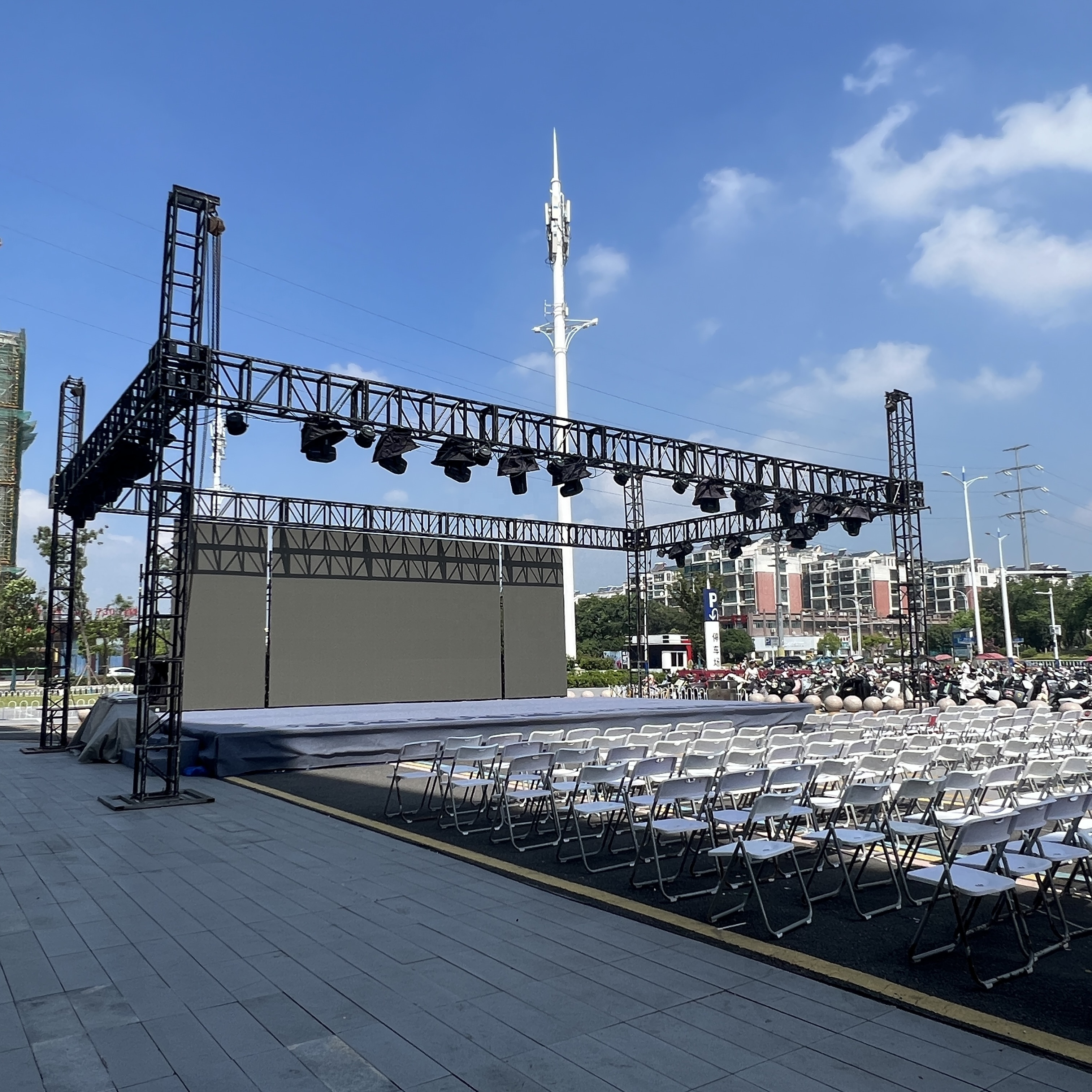 Na-customize na Lifting Truss Outdoor Concert Stage