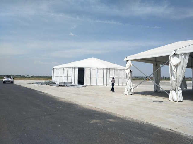 Aluminum Alloy Frame Panlabas na Application Exhibition Warehouse Event Party Wedding Use Transparent Glass Wall Aluminum Tent