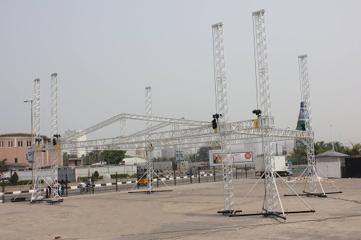 Mga Ilaw at Speaker Lifting Tower Truss System