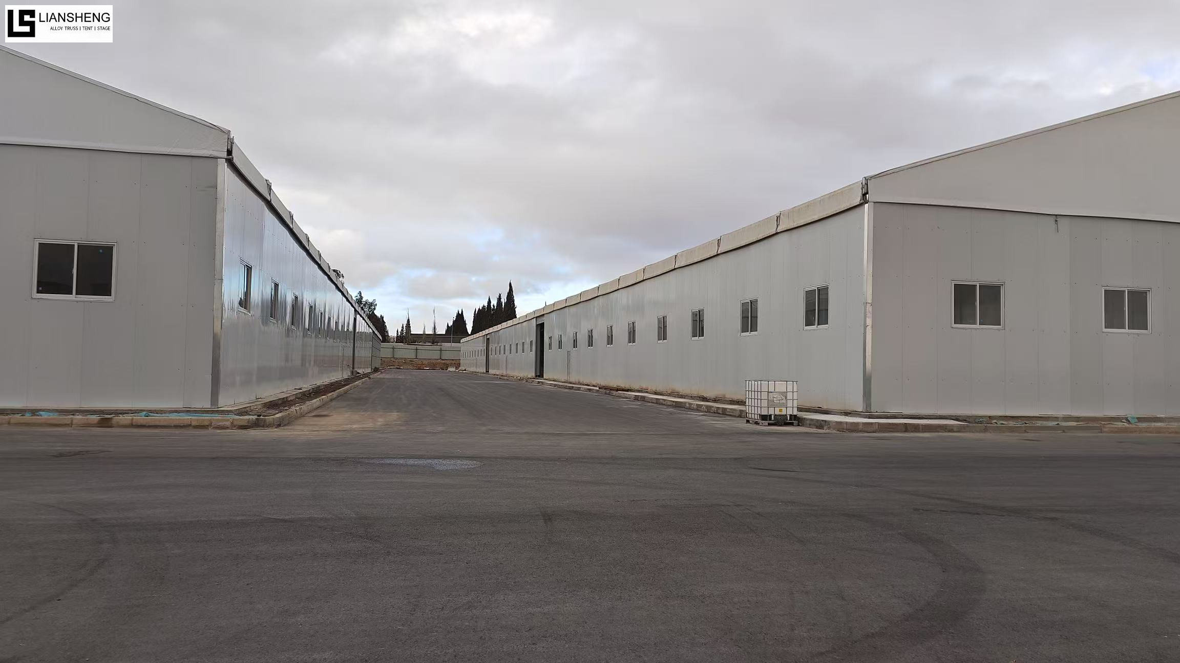 Mga Solusyon sa Industrial Storage Tent
