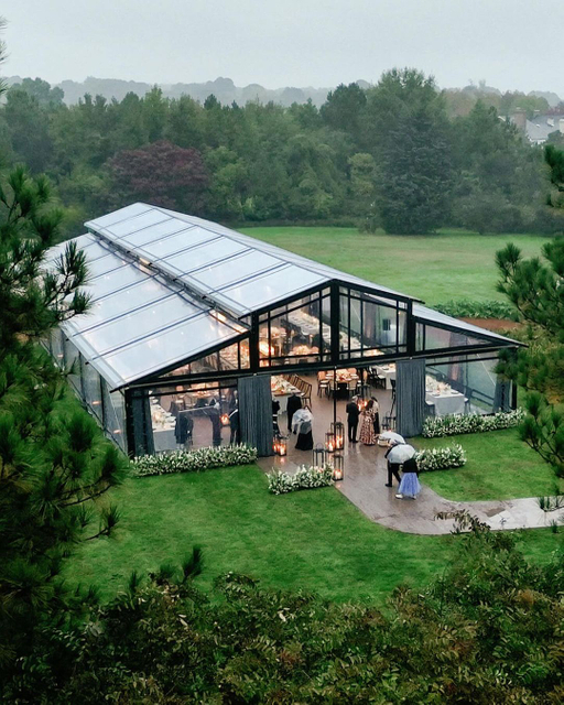 Paano Mo Magmukhang Maganda ang Wedding Tent?