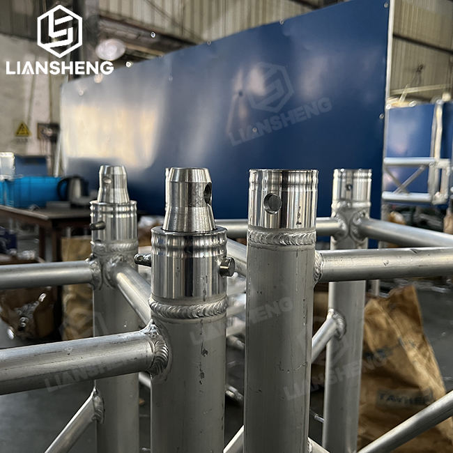 Aluminum Alloy Magaan ang Timbang Malakas Mabigat na Tungkulin 290*290MM 400*400MM Spigot Truss Stage System Truss Display